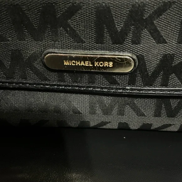 Michael Kors Handbag and Wallet - Picture 11 of 14